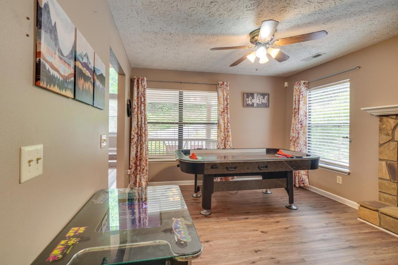Gatlinburg Vacation Rental Balcony With Hot Tub! エクステリア 写真